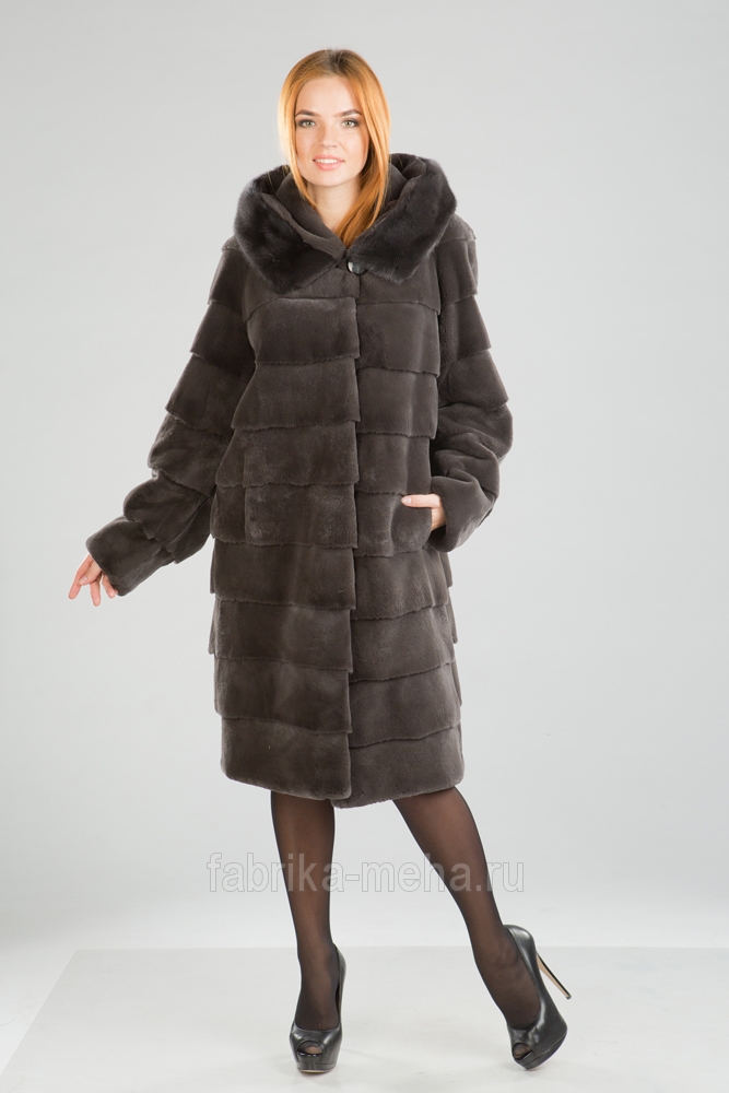 Весь июнь и июль магазин-салон «Фабрика меха» дарит подарки Весь июнь и июль магазин-салон «Фабрика меха» дарит подарки