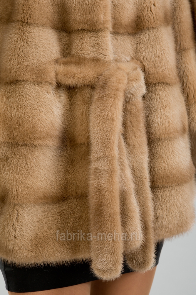 Уважаемые клиенты! Мы рады приветствовать вас на сайте мехового салона-магазина «Фабрика меха»! Уважаемые клиенты! Мы рады приветствовать вас на сайте мехового салона-магазина «Фабрика меха»!